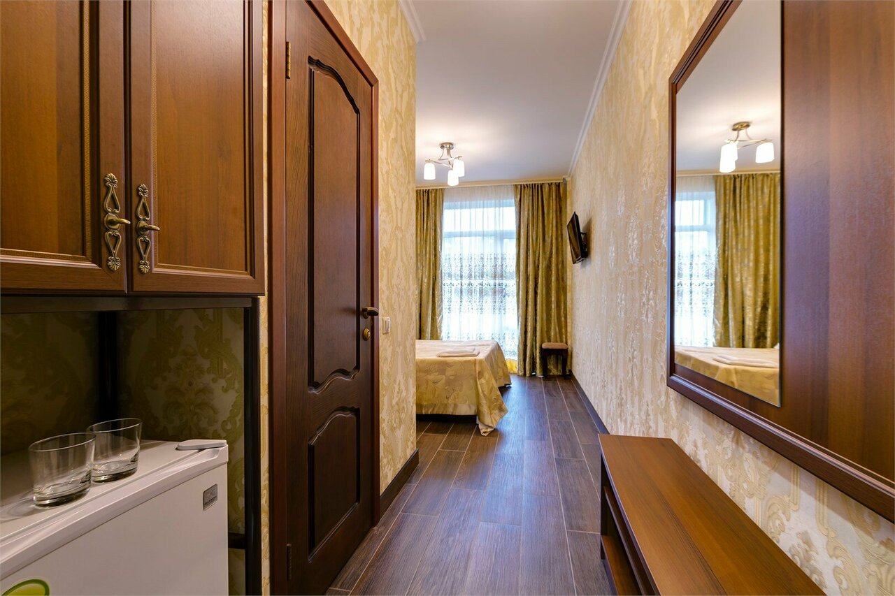 Гостевой дом Версаль Архипо-Осиповка