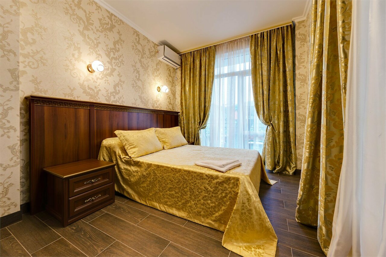 Гостевой дом Версаль Архипо-Осиповка