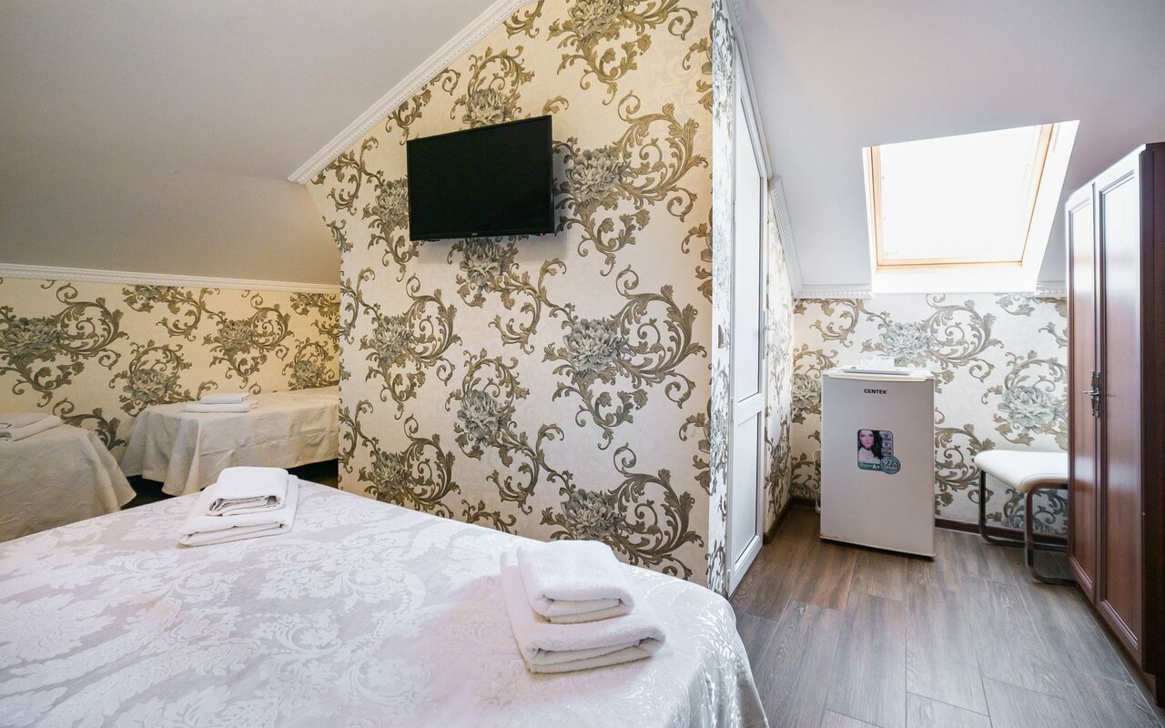 Гостевой дом Версаль Архипо-Осиповка-30