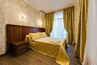 Гостевой дом Версаль Архипо-Осиповка Двухкомнатный номер с балконом-2