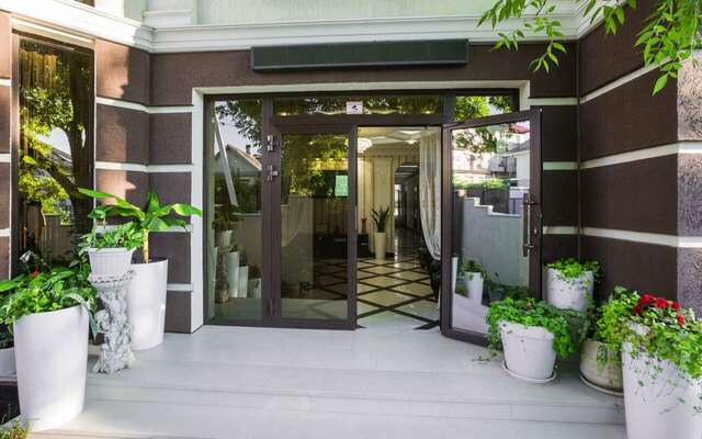 Гостевой дом Версаль Архипо-Осиповка-28